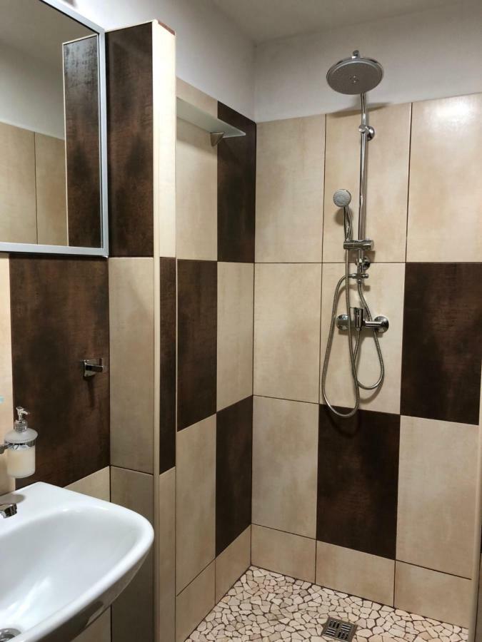 Ubytovanie Pod Skalkou Dolny Kubin Extérieur photo